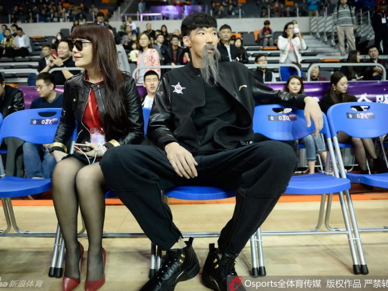 周琦的奇幻变身：从“大魔王”到白胡子魔法师