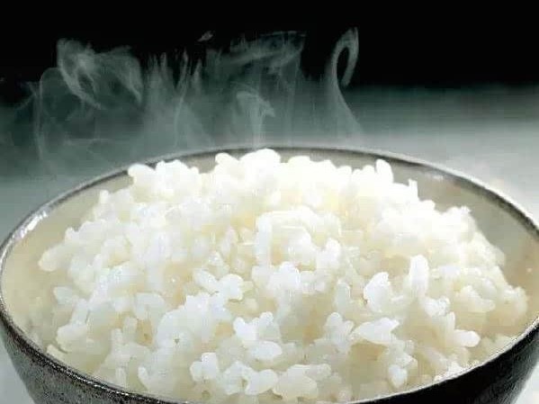 标题：嘿，你尝过日本米吗？这碗饭的秘密，真不止是“好吃”那么简单！