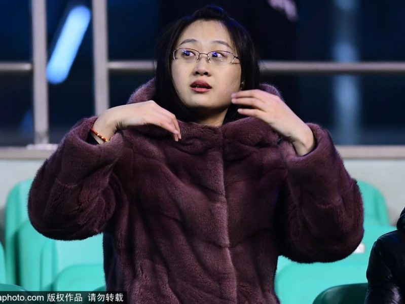 零下三十度的热血 貂皮大衣下的篮球火